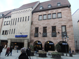Karstadt_exterior